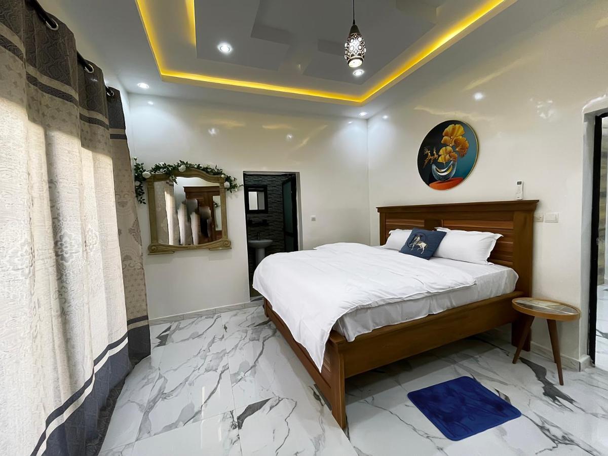 Gandigal Villa Adja Nafy A Saly מראה חיצוני תמונה