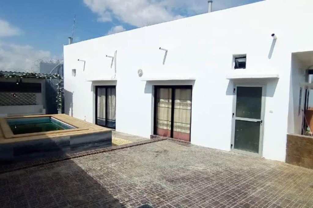 Gandigal Villa Adja Nafy A Saly מראה חיצוני תמונה
