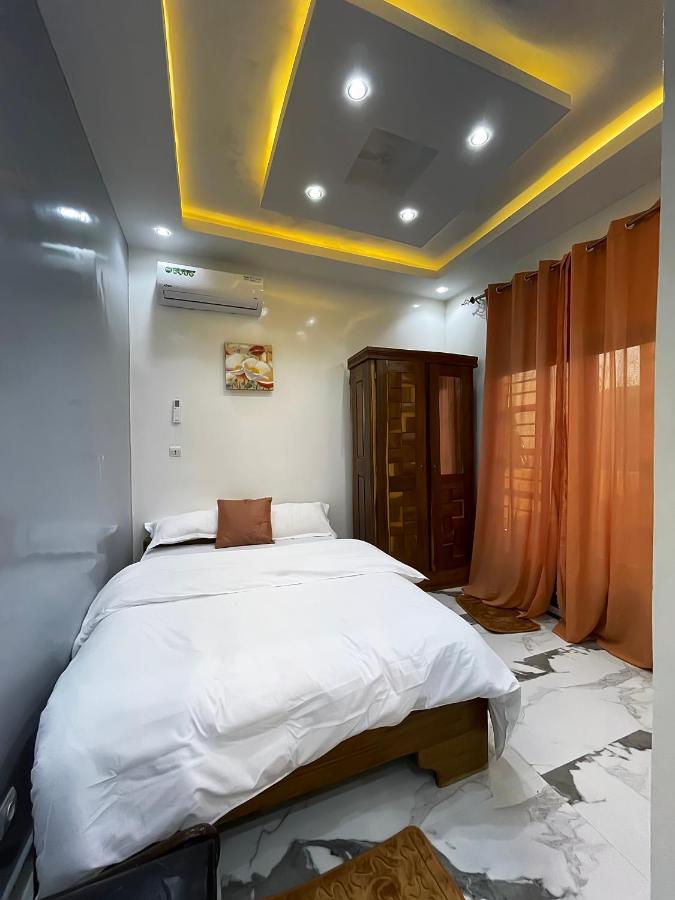 Gandigal Villa Adja Nafy A Saly מראה חיצוני תמונה