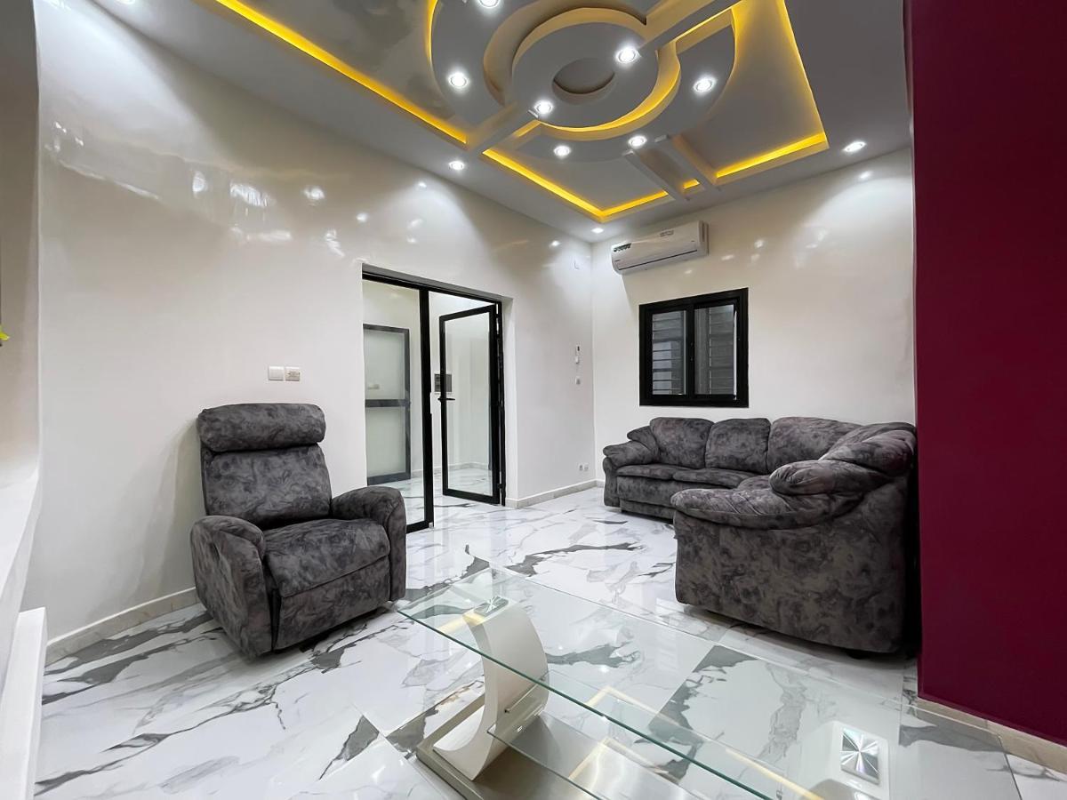 Gandigal Villa Adja Nafy A Saly מראה חיצוני תמונה